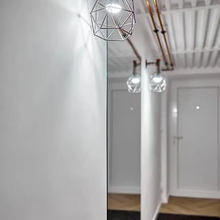 아파트 Cozy Loft With Terrace In The Center *